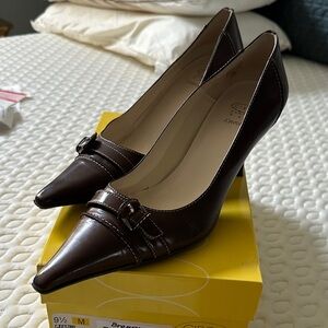 Joan & David Dark Brown Leather Heels